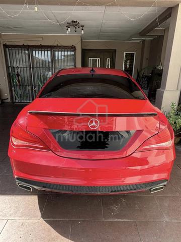 2015 Mercedes Benz CLA180 (CBU) 1.6 (A) - 4