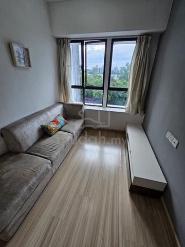 University Prime Condominium 1