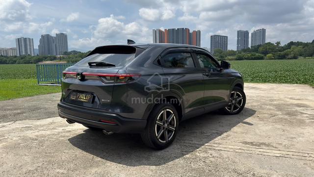 2023 HONDA HR-V 1.5 T E Boleh Full Loan 9 Tahun - 5