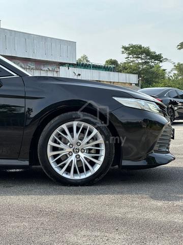 2020 Toyota CAMRY 2.5 V  (A) - 3
