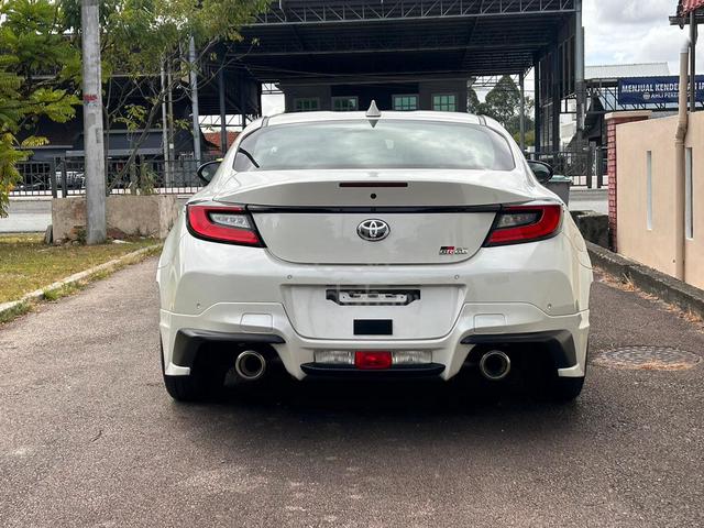 2023 Toyota GR86 2.4 SZ AUTO - 4