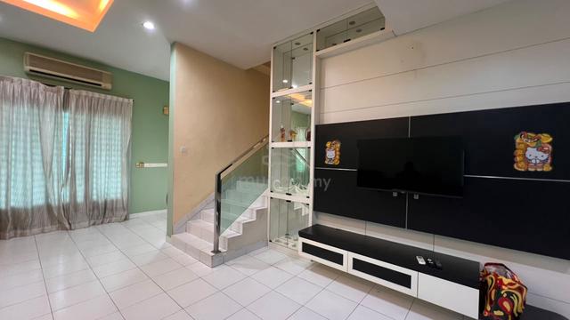 Double Storey Terrace House For Rent @ lagenda Putra Kulai 1