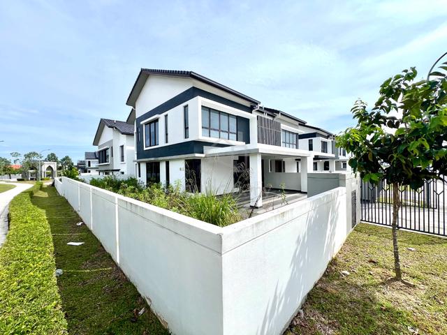 Casablanca 2, Alam Impian - Semi D House CORNER LOT (42'x70' sqft) ‼️ 1