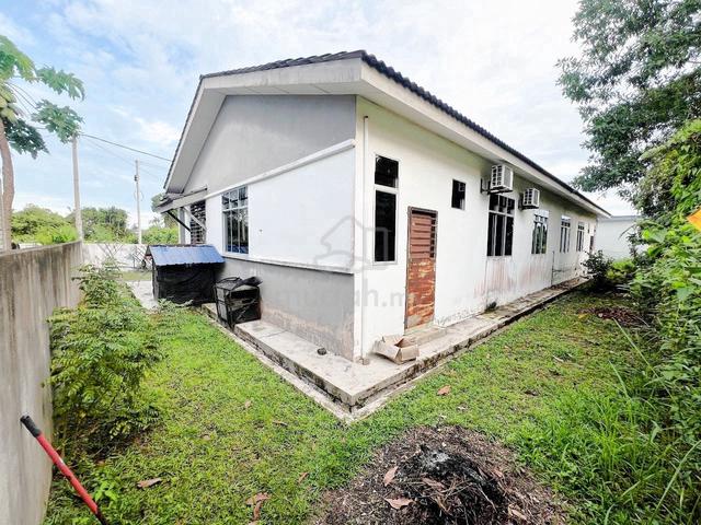 [ BAWAH HARGA PASARAN & FACING OPEN ] RUMAH SEMI D KEMPADANG MAKMUr 1