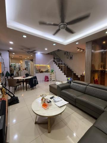 2 stry landed FULLY RENO EXTENDED 4 ROOMS Mutiara Gombak 1