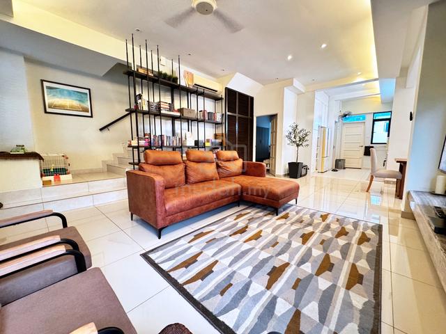 CORNER 2 Storey Semi D Garden Hills Residences Pajam Nilai near TOLL 1