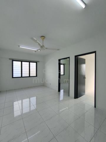 Sri Rakyat Apartment 1