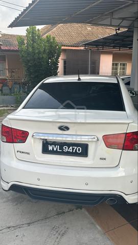 2011 Kia FORTE 2.0 KOUP SX (A) - 4