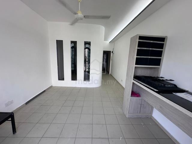 Lake View Suites 1