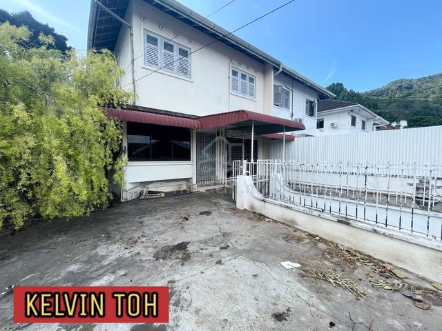 2 STY SEMI-D LA 3026sf OR UNIT RESERVOIR GARDEN FREEHOLD AIR ITAM 1