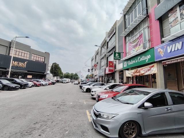 Petaling Jaya Desa Mentari PJS 6 Near Bandar Sunway 3 Storey Shop Lot 1