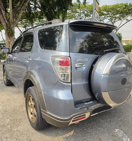 2011 Toyota RUSH 1.5 S F700RE FACELIFT (A) - 4