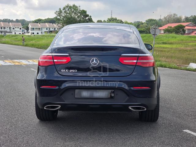 2017 Mercedes Benz GLC250 4MATIC COUPE AMG LINE - 3