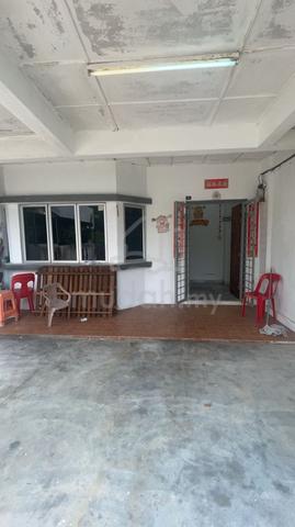 Taman Cheng Perdana Double Storey for Sale 1