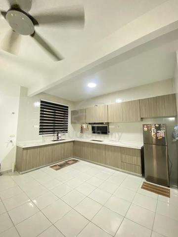 Residensi Adelia 1