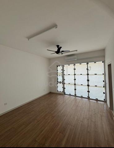 Rumah Facing Garden Serene Height Bangi Kajang UKM Partial Furnish 1