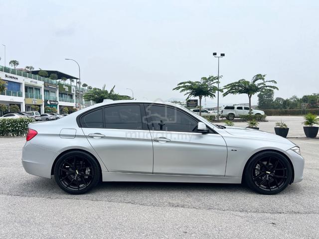 2015 BMW 320I F30 Sport Line CKD (A) - 3