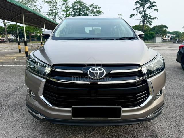 Toyota INNOVA 2.0 X (A) - 2