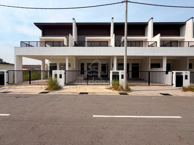 Tuaran Town 2 Storey Terrace 1