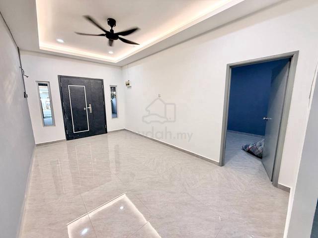 Murah, Renovated, Boleh Full loan, Teres Setingkat di Banting 1
