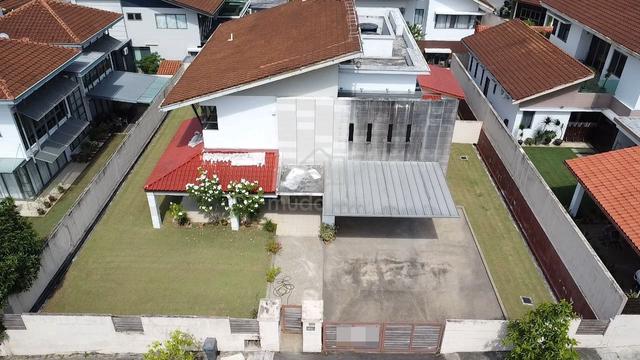 NEAR HIGHWAY Bungalow House Banyan Close Bukit Mahkota Bangi 1