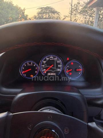 Honda Civic Es 1.7 VTEC Manual - 5