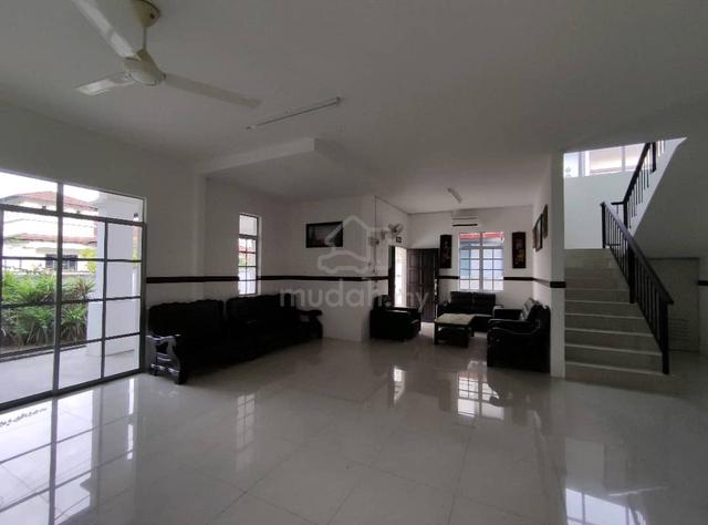 Banglo 2 Tingkat di Karak. Cantik, Price Negotiable ! Freehold 2