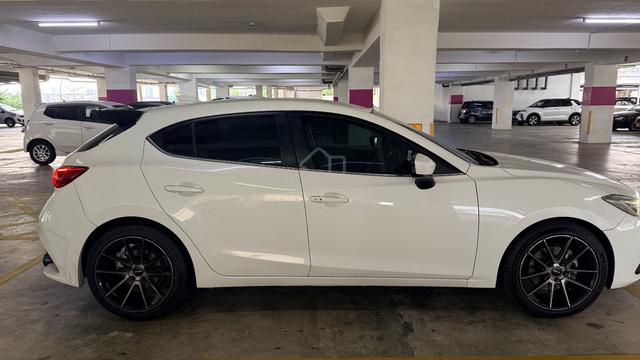 2015 Mazda 3 2.0 HATCHBACK SKYACTIV (CKD) (A) - 5