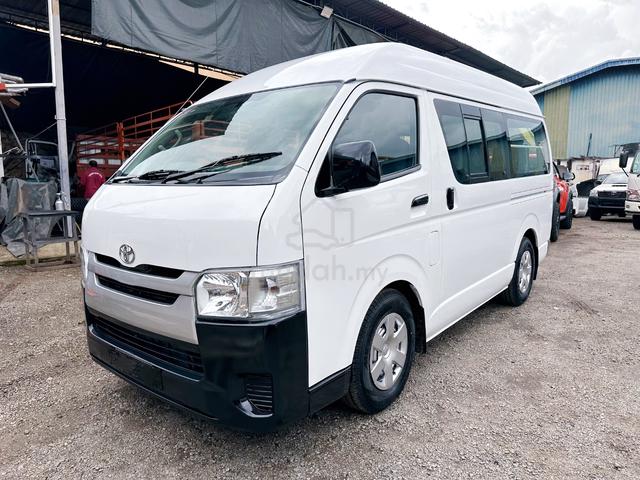 2011 Toyota HIACE 2.5 FACELIFT (M) - 2