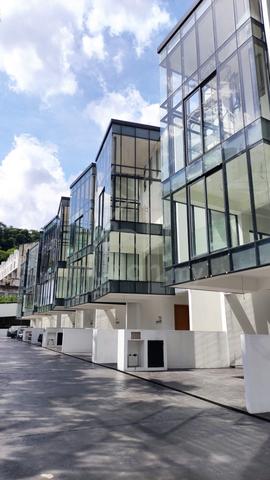 Empire Residence ( P8 Sereno ) Damansara Perdana 1