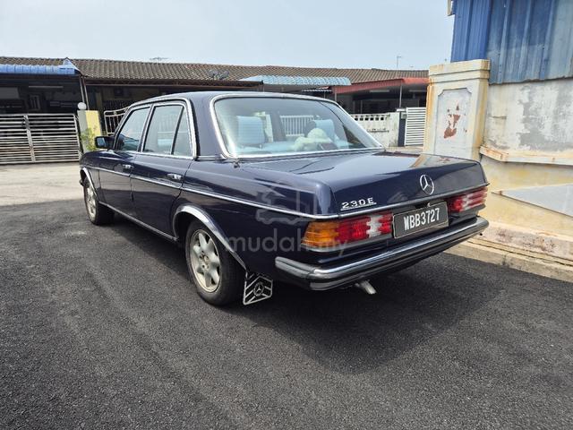 1995 Mercedes Benz 230E 2.0 W114 (M) - 2