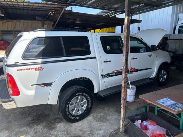 2009 Toyota HILUX 2.5 G DUAL CAB (M) - 4