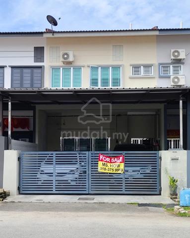 Pantai remis 1