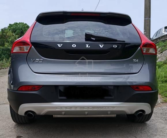 2016 Volvo V40 2.0 CROSS COUNTRY T5🔥5 CYLINDER 🔥 - 4