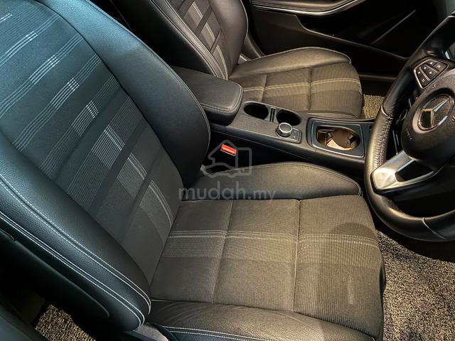 2017 Mercedes Benz GLA200 (CBU) 1.6 (A) - 4