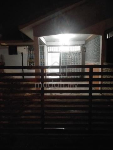 rumah untuk ditukar milik segera 1