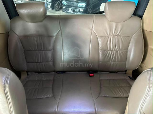 2011 Hyundai GRAND STAREX 2.5 CRDI VGT (A) - 5