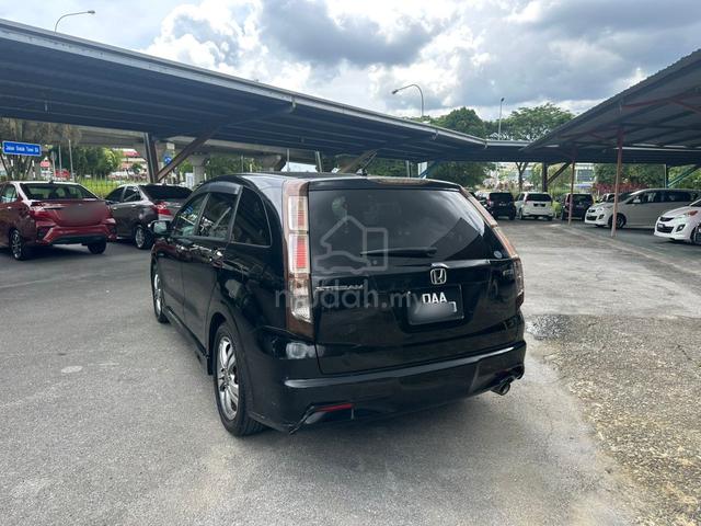 2011 Honda STREAM 1.8 i-VTEC RSZ FACELIFT (A) - 4