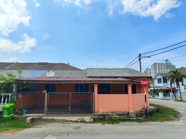 Dalam bandar kuantan Teres cornerlot bukit ubi renovate 6 bilik 1