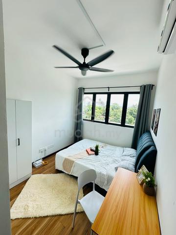 Middle Room for Rent@Seberang 1