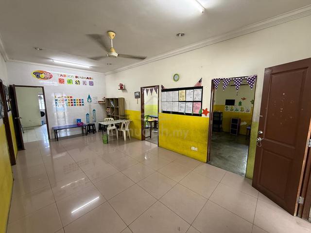 Kulai Bandar Putra Jalan Nuri 1 Storey corner lot+5 room big land 1
