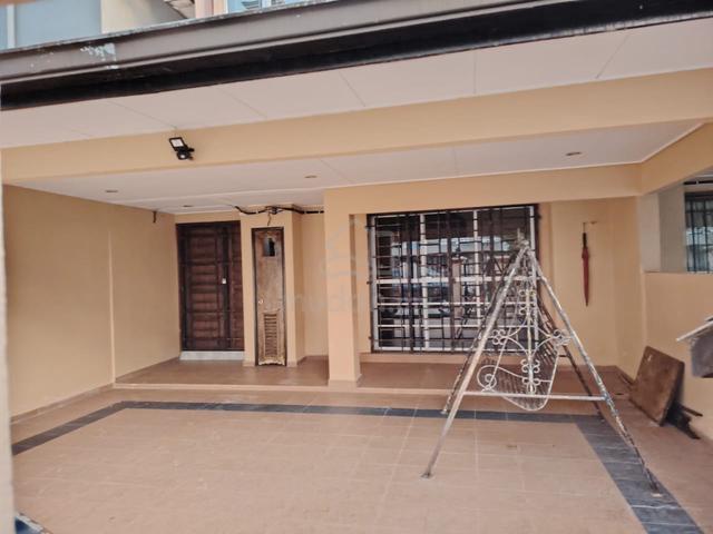 USJ 22 Subang Jaya Double Storey Terrace House Guarded Near Main Place 1