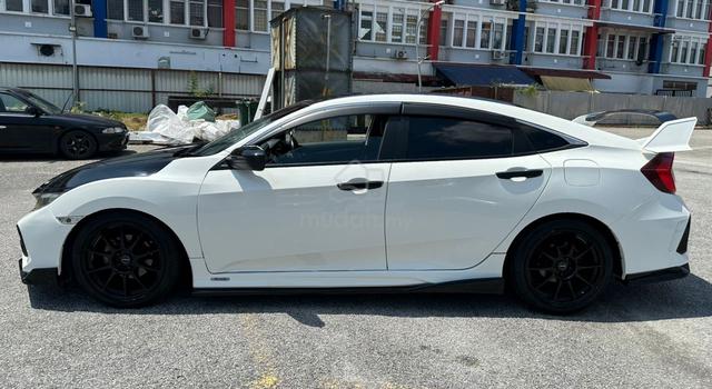 2018 Honda CIVIC 1.5 TC-PREMIUM (A) - 5