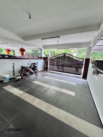 BATU BELAH Meru KLANG Facing Field 2 Storey House For Rent v Cabinets 1