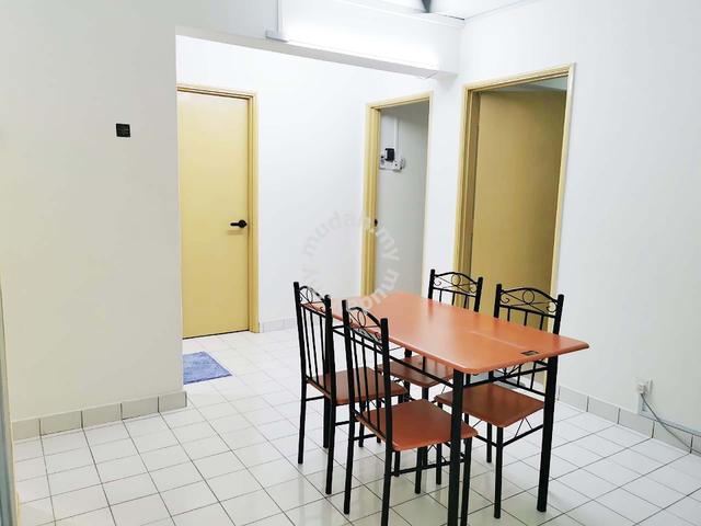 【New Renovated & Low Deposit】Desa Dua Apartment Kepong Aircon Room 3