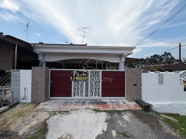 Corner Lot Taman Desa Kulai Senai Tuas 110k Below Market FULL LOAN 1