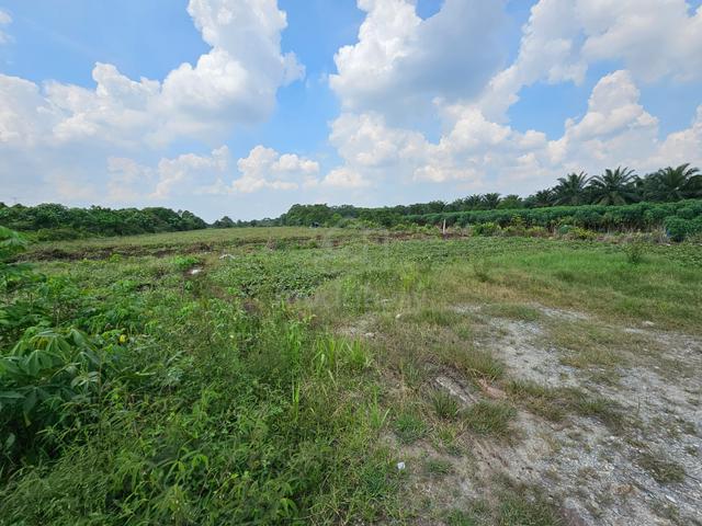 Johan Setia, Klang – Land for Sale - 2acres, Near to Main Road 2