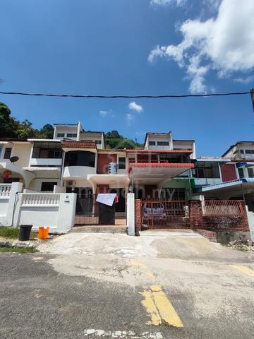 2.5 2.5 Storey, Taman Sahabat / Taman Cahaya, Gertak Sanggul 1