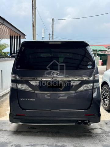 2011 Toyota VELLFIRE 2.4 Z PLATINUM SELECTION - 1