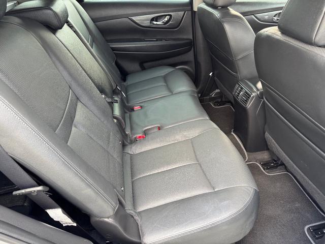 Nissan X-TRAIL 2.5 (A) SAA & AKPK BOLEH LOAN KEDAI - 4